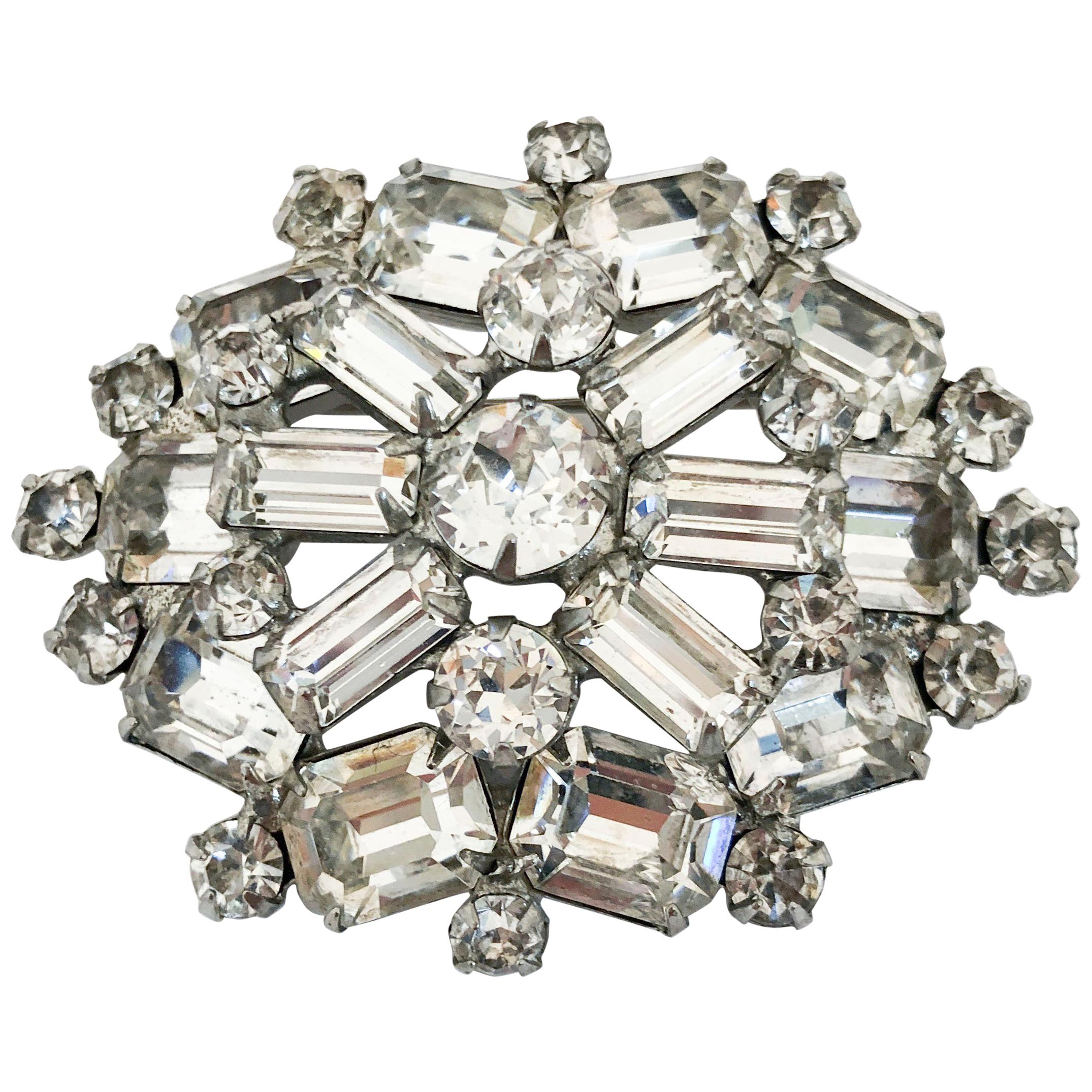 1950s Weiss Brooch with Clear Rhinestones