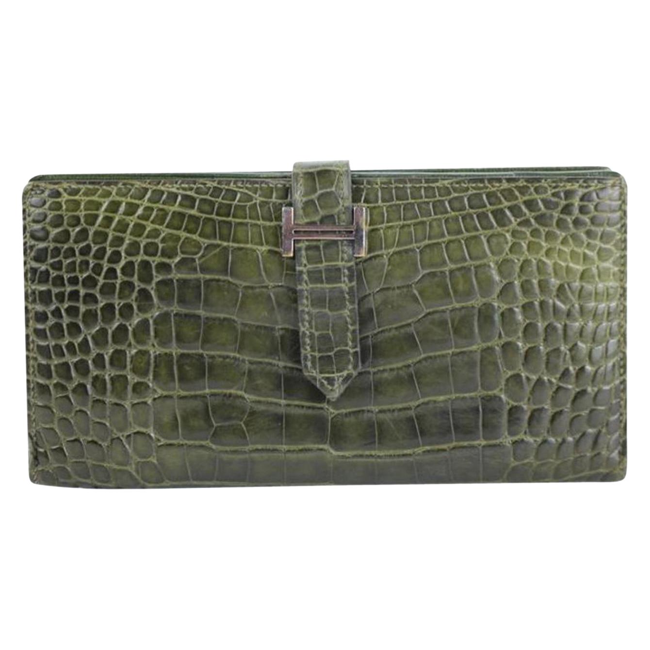 Hermès Green Crocodile Bearn 99ht30 Wallet For Sale
