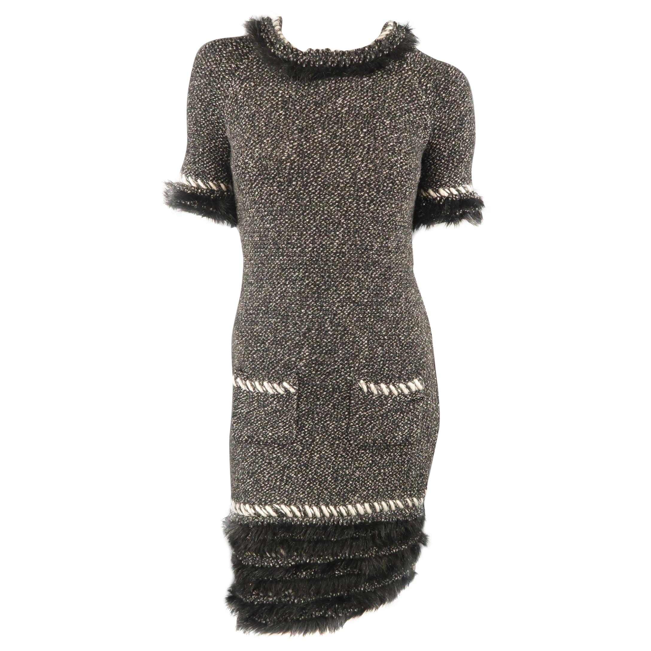 CHANEL Dress - F/W 2010 - Size 2 Black & Cream Cashmere, Woven Tweed Fur Trim