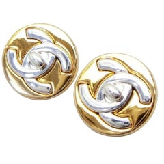 Chanel Gold 97a Two-tone Turnlock Cc 232840 Earrings