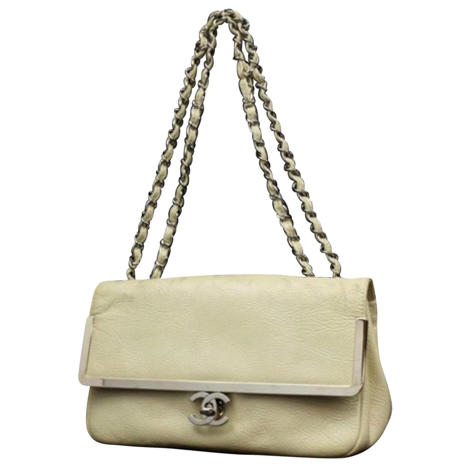 Chanel Classic Flap Medium Frame 225543 Ivory Leather Shoulder Bag For Sale
