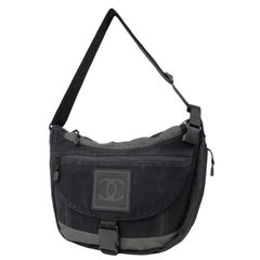 Chanel Messenger Cc Logo Sports 224491 Black X Grey Canvas Laptop Bag