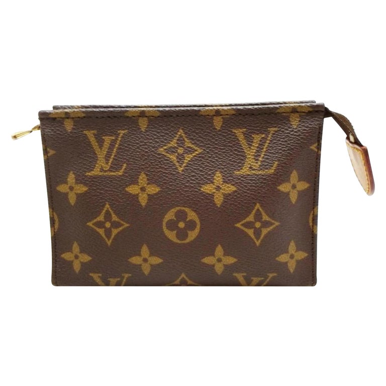 Louis Vuitton Brown Poche Monogram 15 232694 Cosmetic Bag For Sale at ...