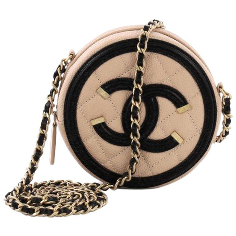Chanel Filigree Round Clutch w/ chain series 26 ( 2018 ) – Emmy Luxury
