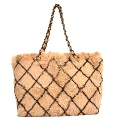 Chanel Chain 211395 Natural X Black Fur Tote