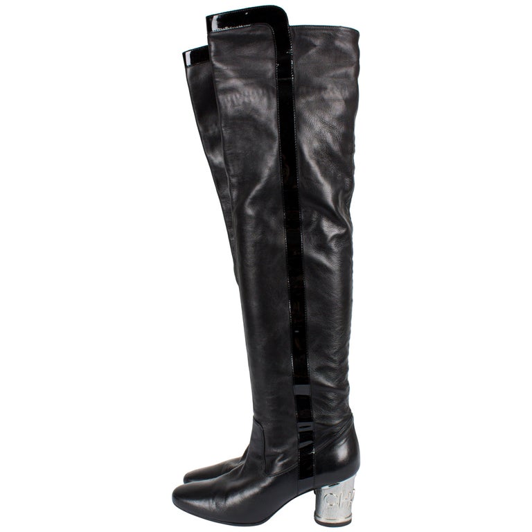 CHANEL White Fur Knee-High Boots Runway Edition Shearling High Boots Rare Statement Piece