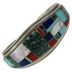  Manchette Zuni amérindienne en argent sterling, turquoise, lapis et corail