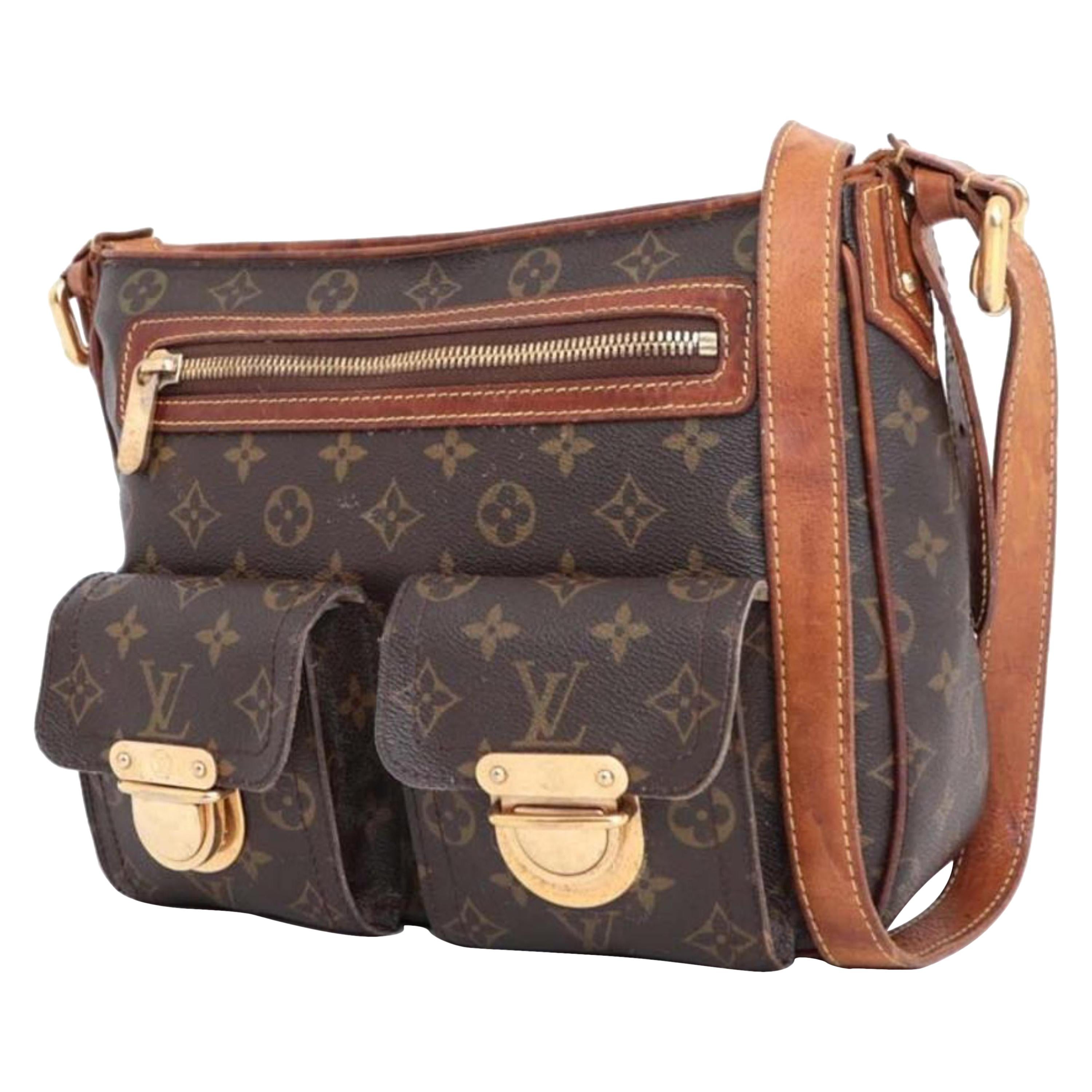 Hoxton GM, Used & Preloved Louis Vuitton Crossbody Bag