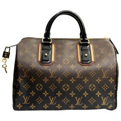 Louis Vuitton Black Capucines MM Taurillon Pink Lining at 1stdibs