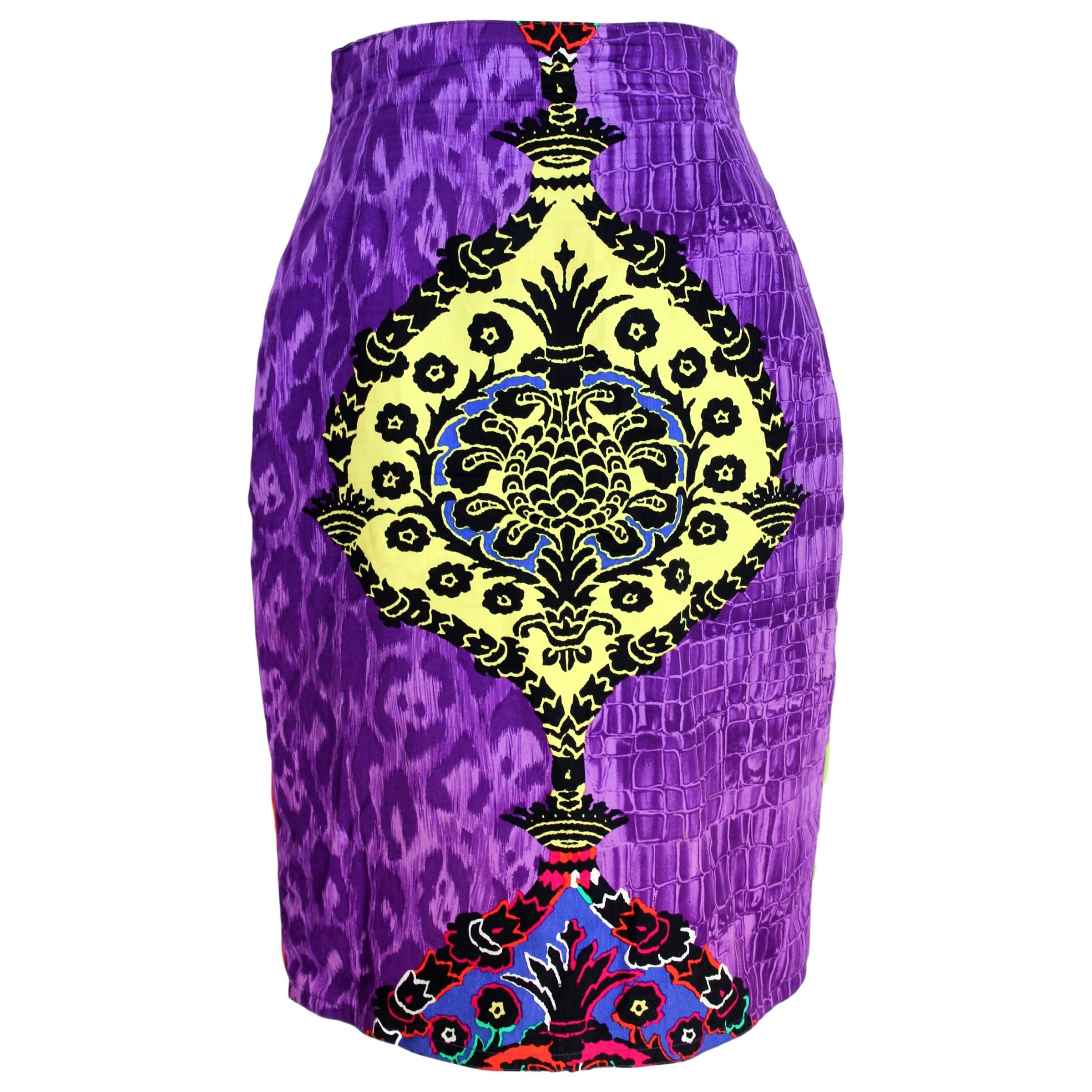 1990s Gianni Versace Purple Fantasy Cotton Vintage Skirt 