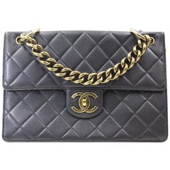 Chanel Classic Flap Vintage Gold-tone Metal Caviar Skin Shoulder Bag