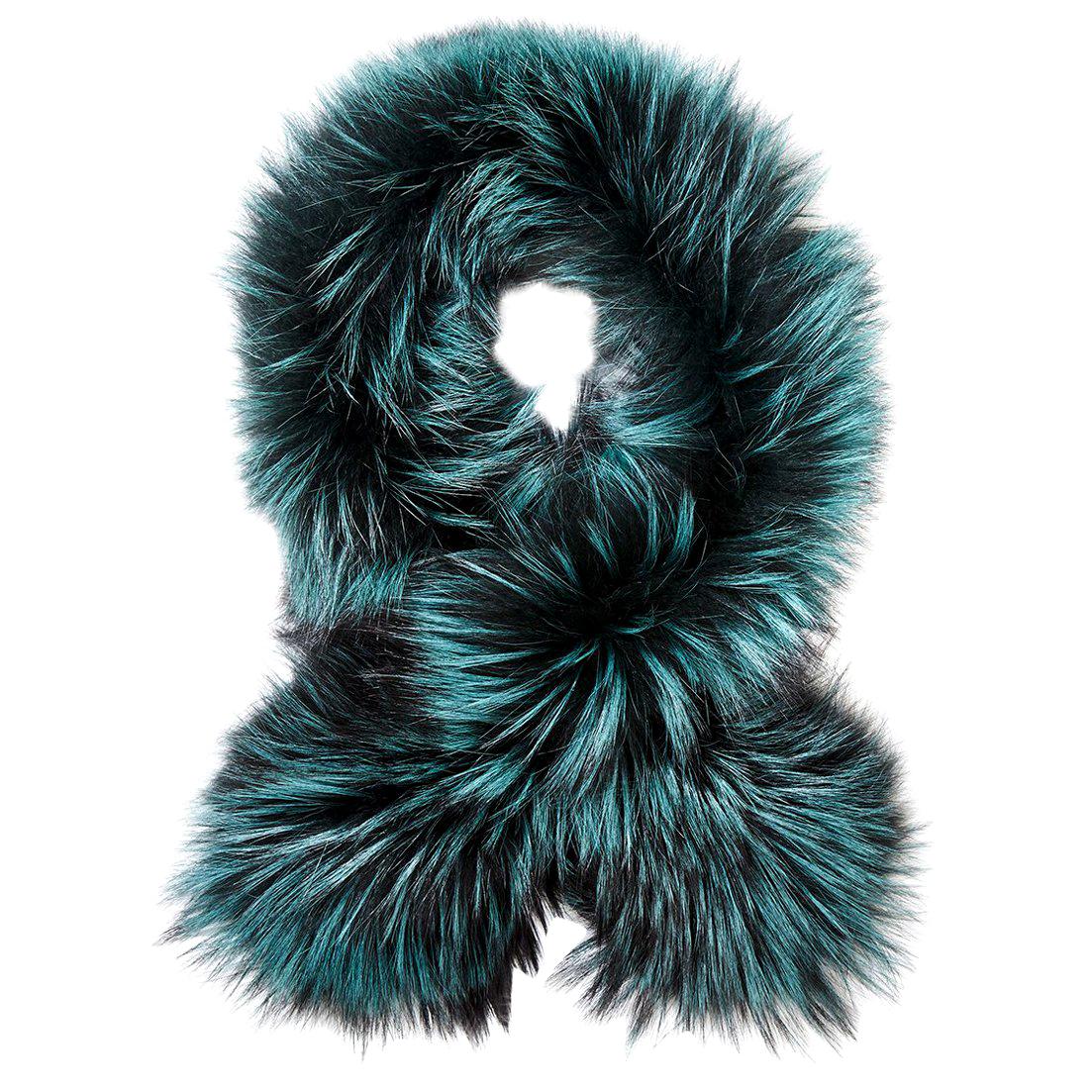 Black Fur Stoles - 50 For Sale on 1stdibs