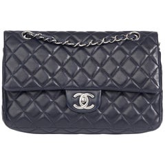 2009 Chanel Navy Quilted Lambskin Vintage Medium Classic Double Flap Bag