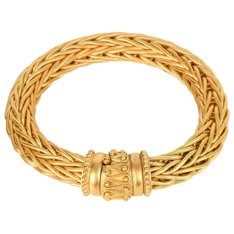 La Pepita Bracelet 18k Matte Yellow Gold Wheat Weave