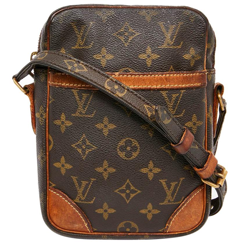 LOUIS VUITTON Vintage Amazone Shoulder Bag in Brown Monogram Canvas and ...