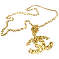 Chanel 90s Vintage CC Gold Plated Pendant Necklace