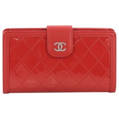 Chanel CC French Wallet Quilted Patent with Lambskin Long