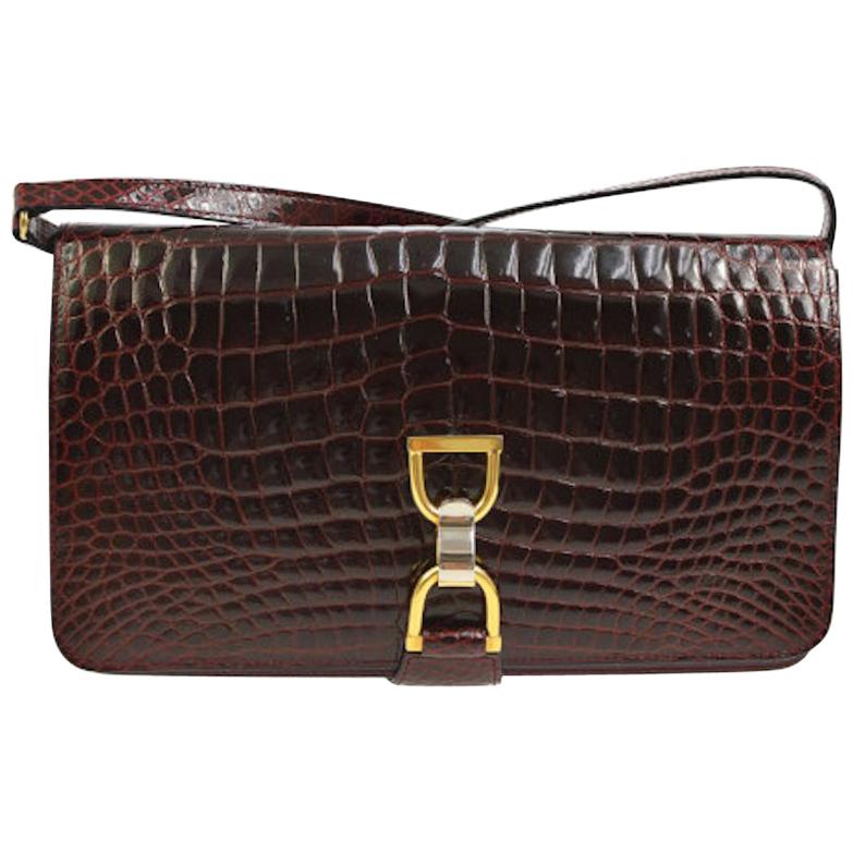 Gucci Burgundy Crocodile Leather Toggle 2 in 1 Clutch Evening Shoulder Flap Bag