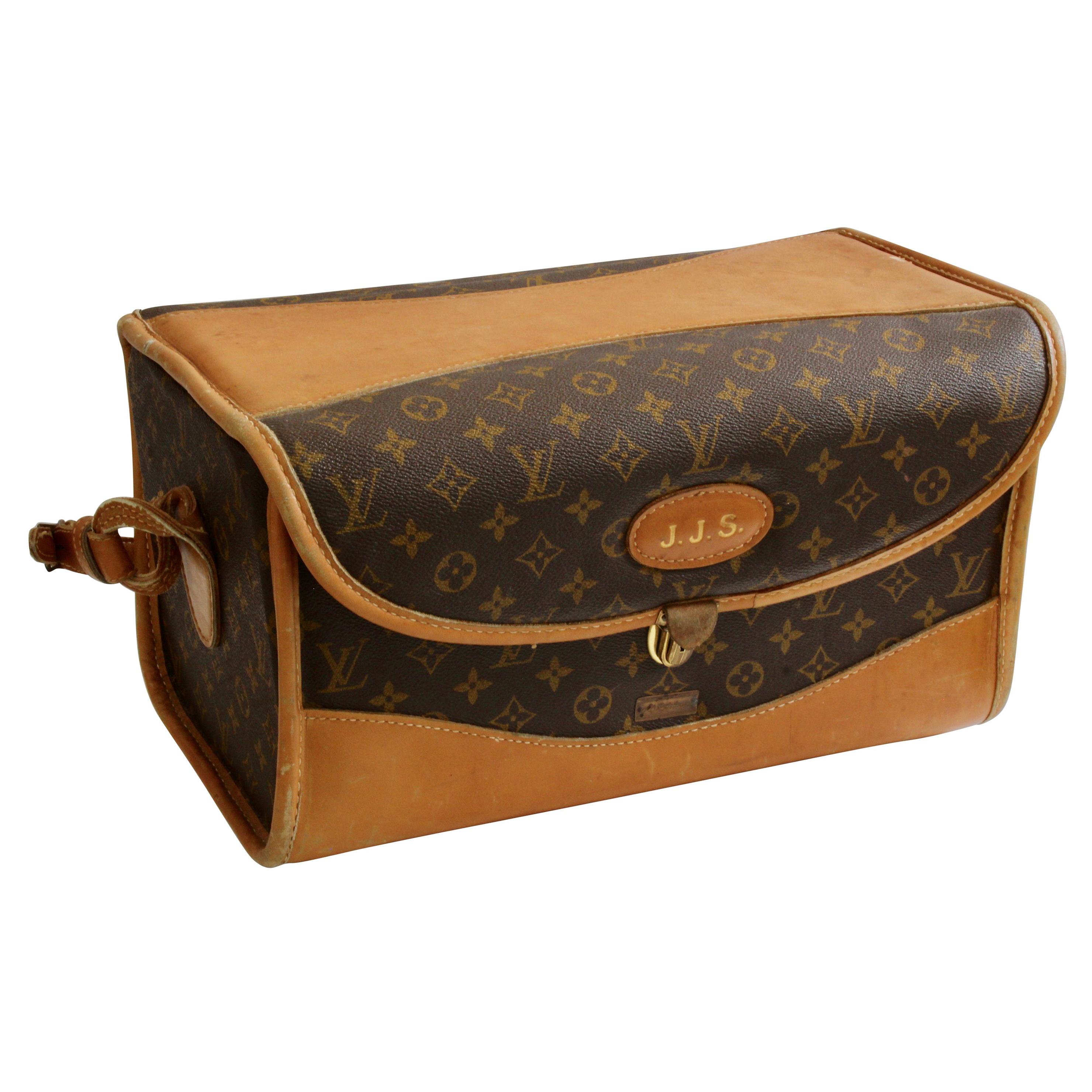 Louis Vuitton The French Co. Saks Monogram Train Case Vanity Travel Bag:: 1970er Jahre