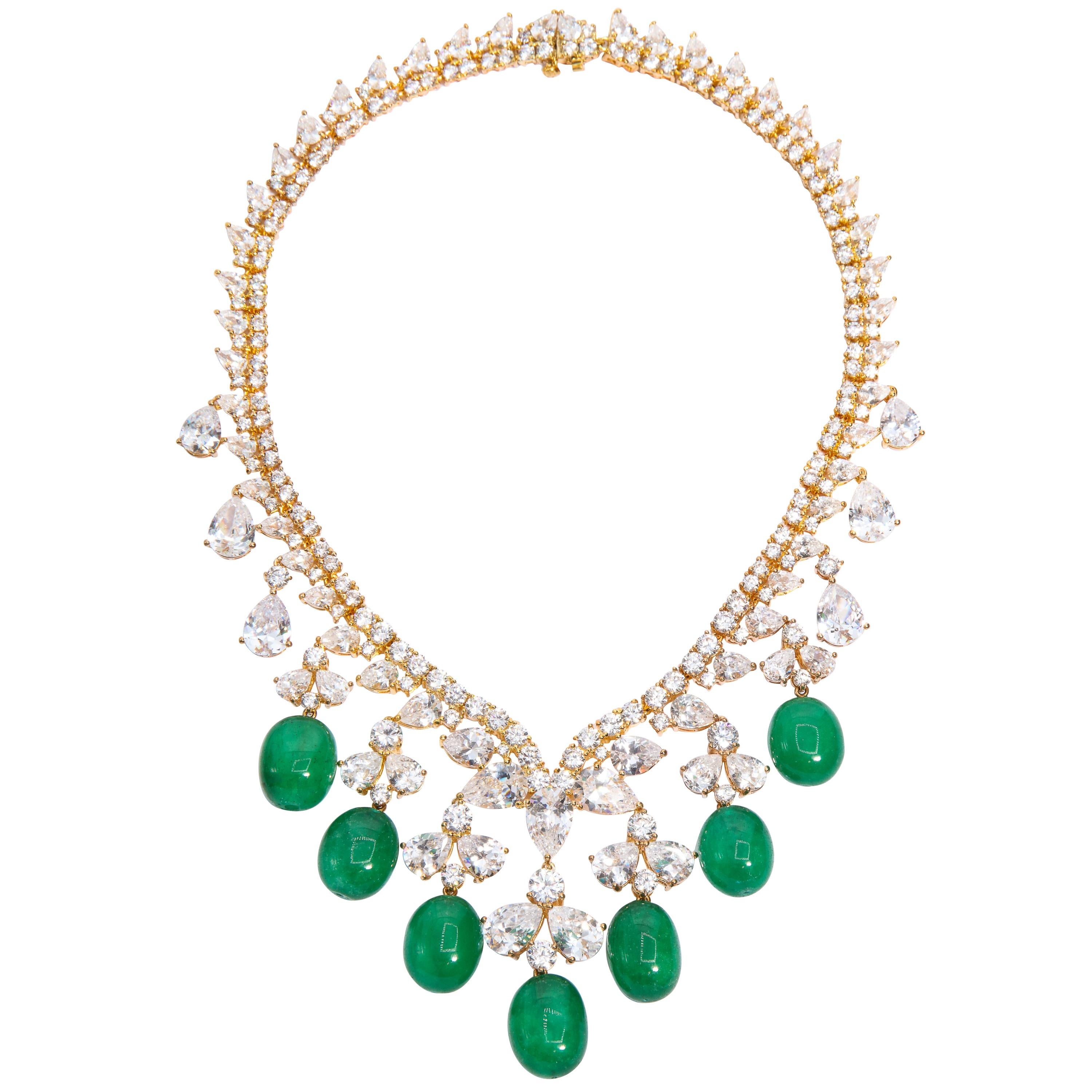 Glamor 1950s Style CZ Faux Cabochon Emerald Drop Necklace For Sale