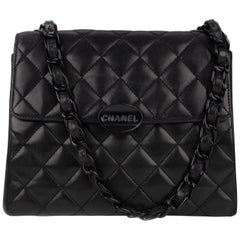 Vintage Handbag Chanel Black Lambskin Leather !