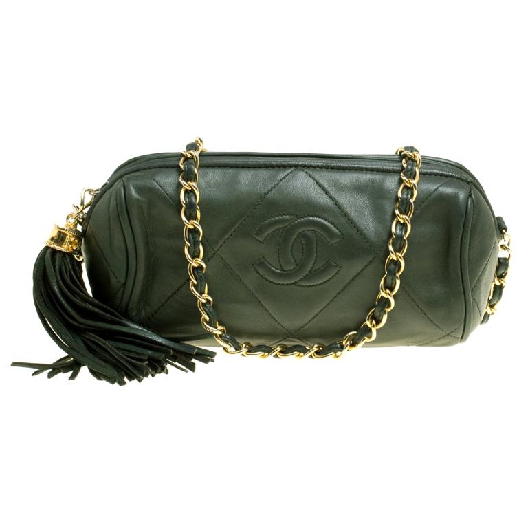 Chanel Dark Green Quilted Leather Vintage Shoulder Bag For Sale at 1stDibs