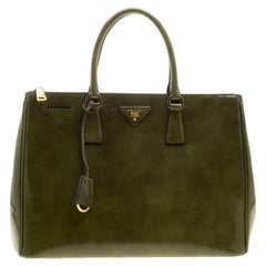 Prada Olive Green Patent Leather Flap Chain Shoulder Bag Prada | The Luxury  Closet