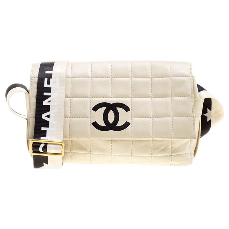Chanel Ivory Quilted Leather East West Star Chocolate Bar Flap Shoulder Bag