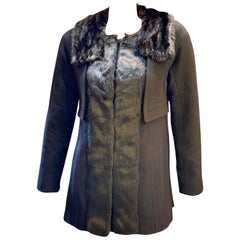 Louis Vuitton Paris, il cappotto in lana nera da donna con colletto in visone, taglia 38, taglia 6.