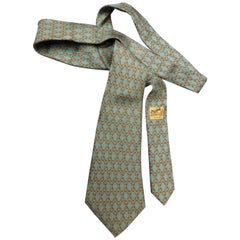 Hermes 931 HA Olive Green and Gold Horse Bit Chain Link Vintage Silk Tie