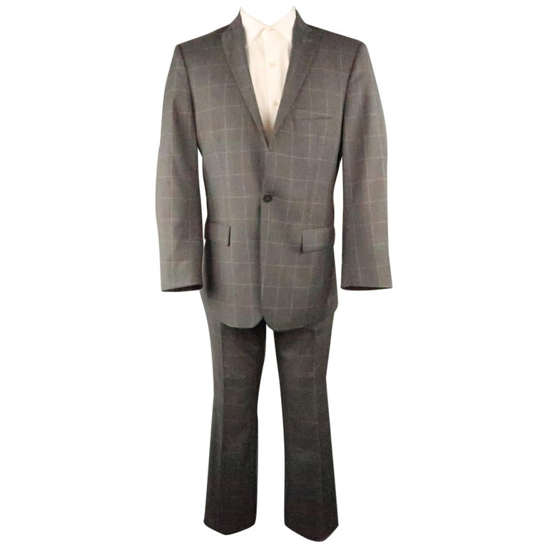 J. LINDEBERG 40 Gray Pinstripe Polyester Blend 32 32 Peak Lapel Suit ...