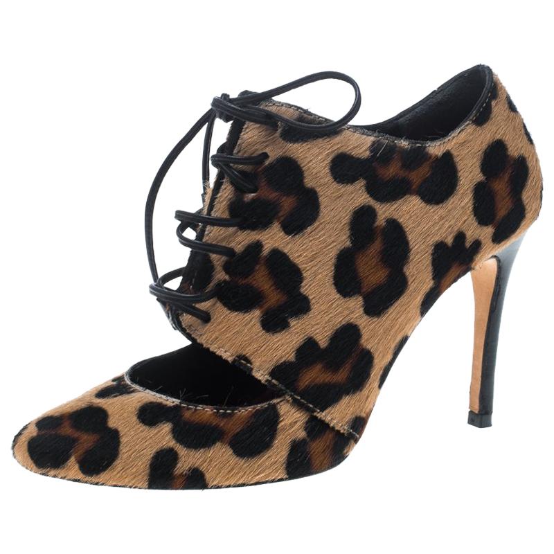 Carolina Herrera Leopard Print Calf Hair Cut Out Lace Up Booties Size 36