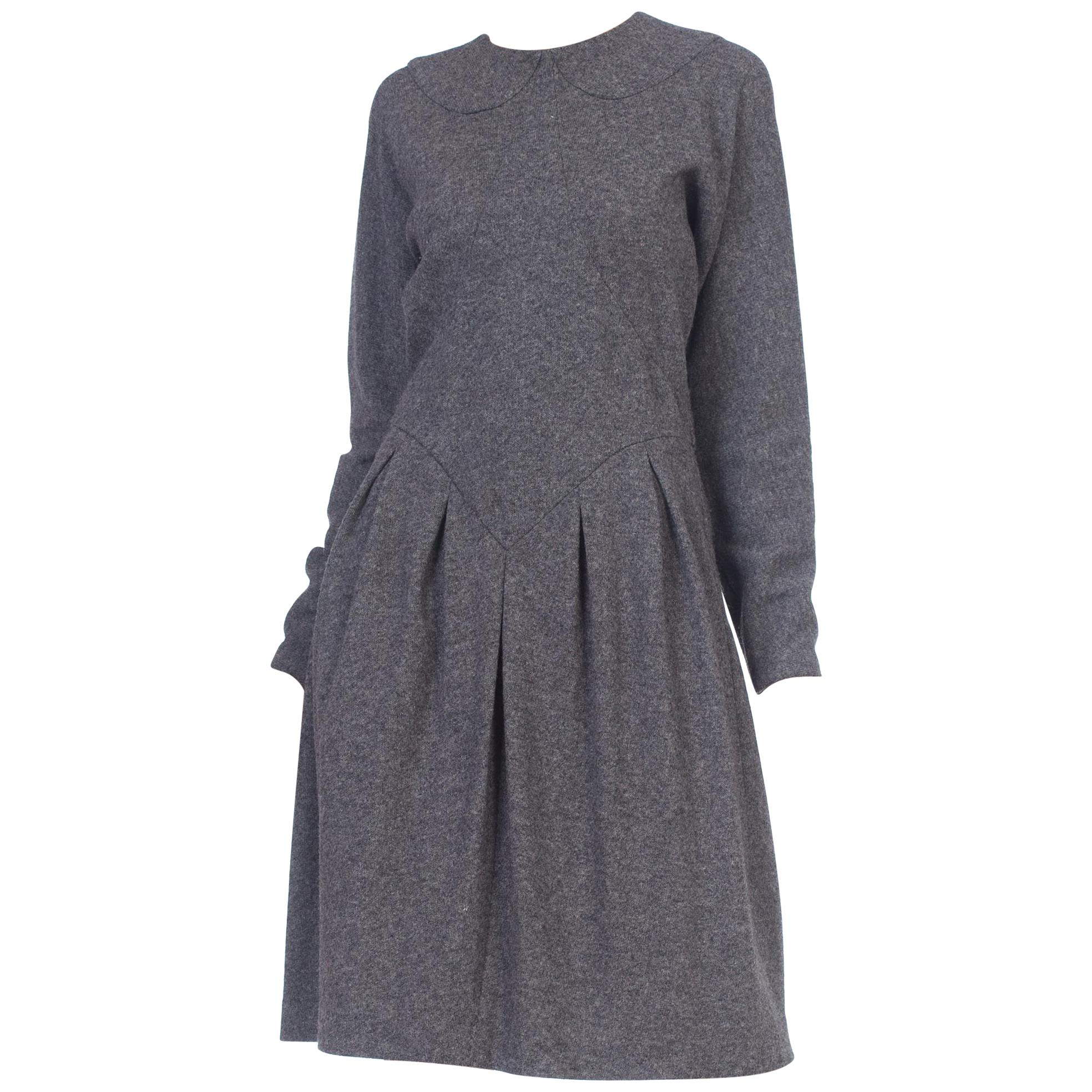 1980S GEOFFREY BEENE Vestido de punto de lana gris de manga larga con parte de seda en venta