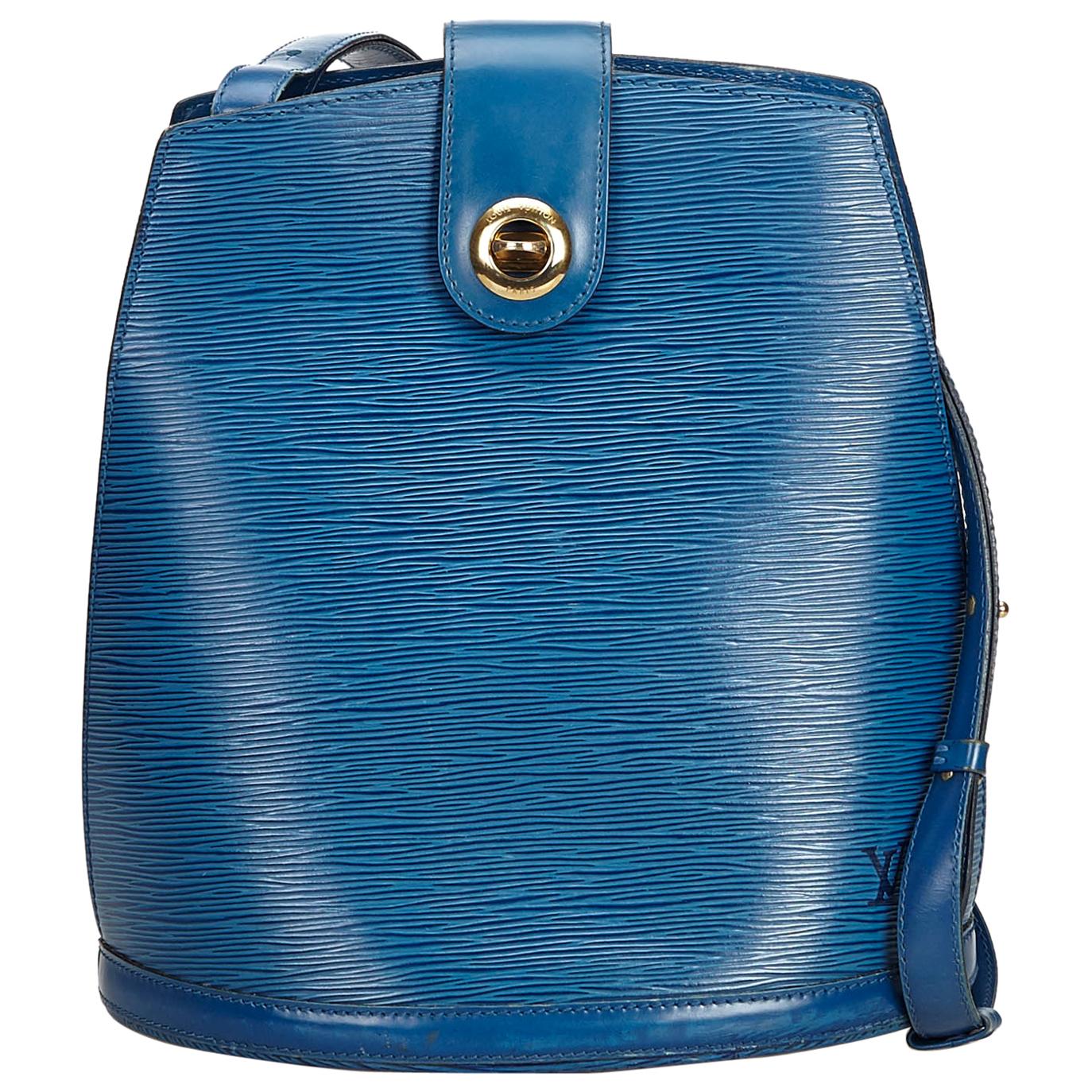 Louis Vuitton Blue Epi Cluny im Angebot