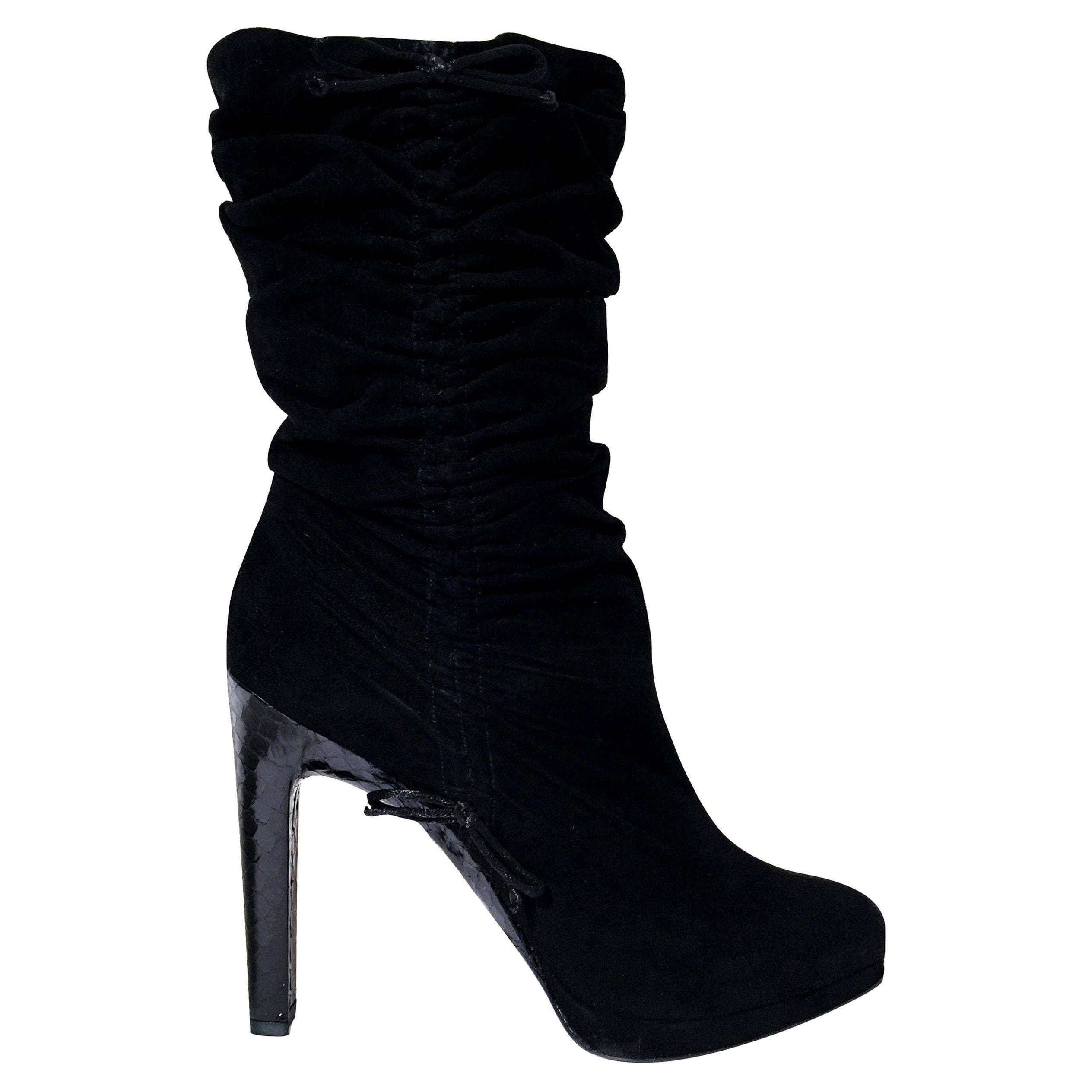 Nero Tom Ford for Gucci Final Collection Pitone Runway Ad Stivali Scamosciati Sz 8 in vendita