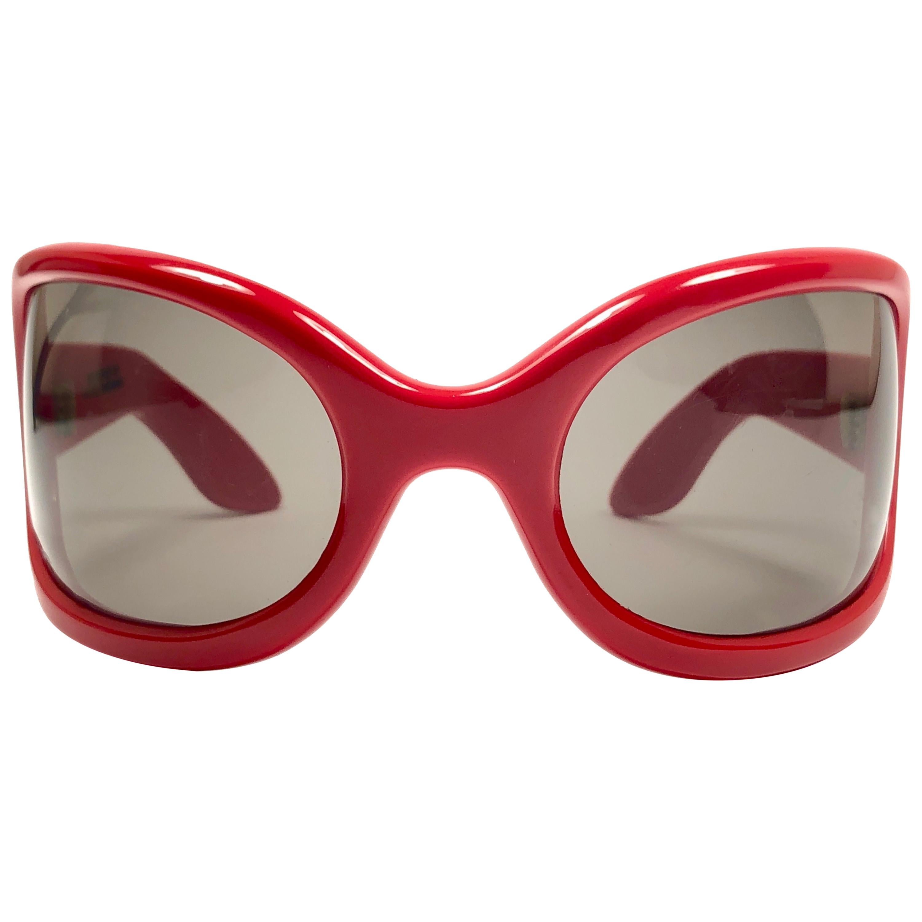 Ultra Rare Vintage Oliver Goldsmith Yuhu Candy Red Oversized 1966 Sunglasses