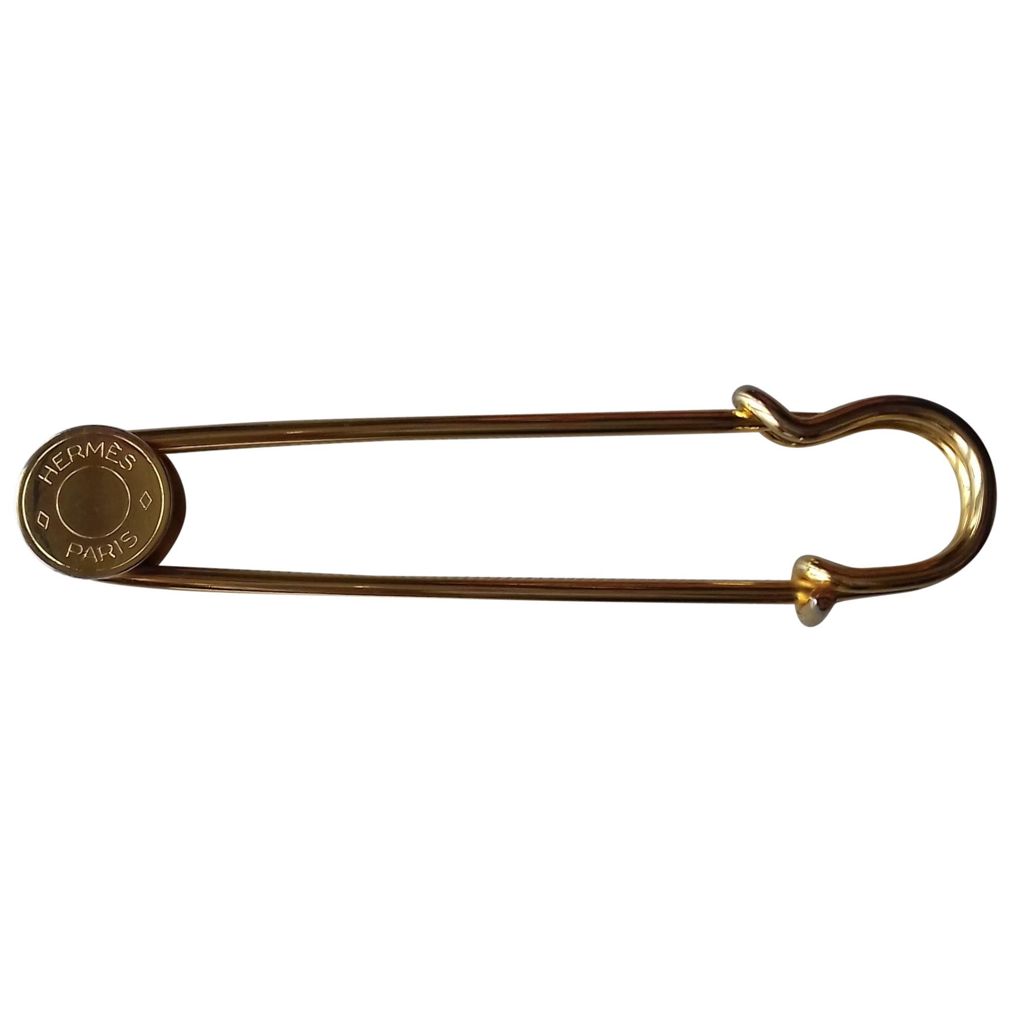Hermès Long Safety Pin Brooch Clou de Selle in Golden Metal 3, 5 inches