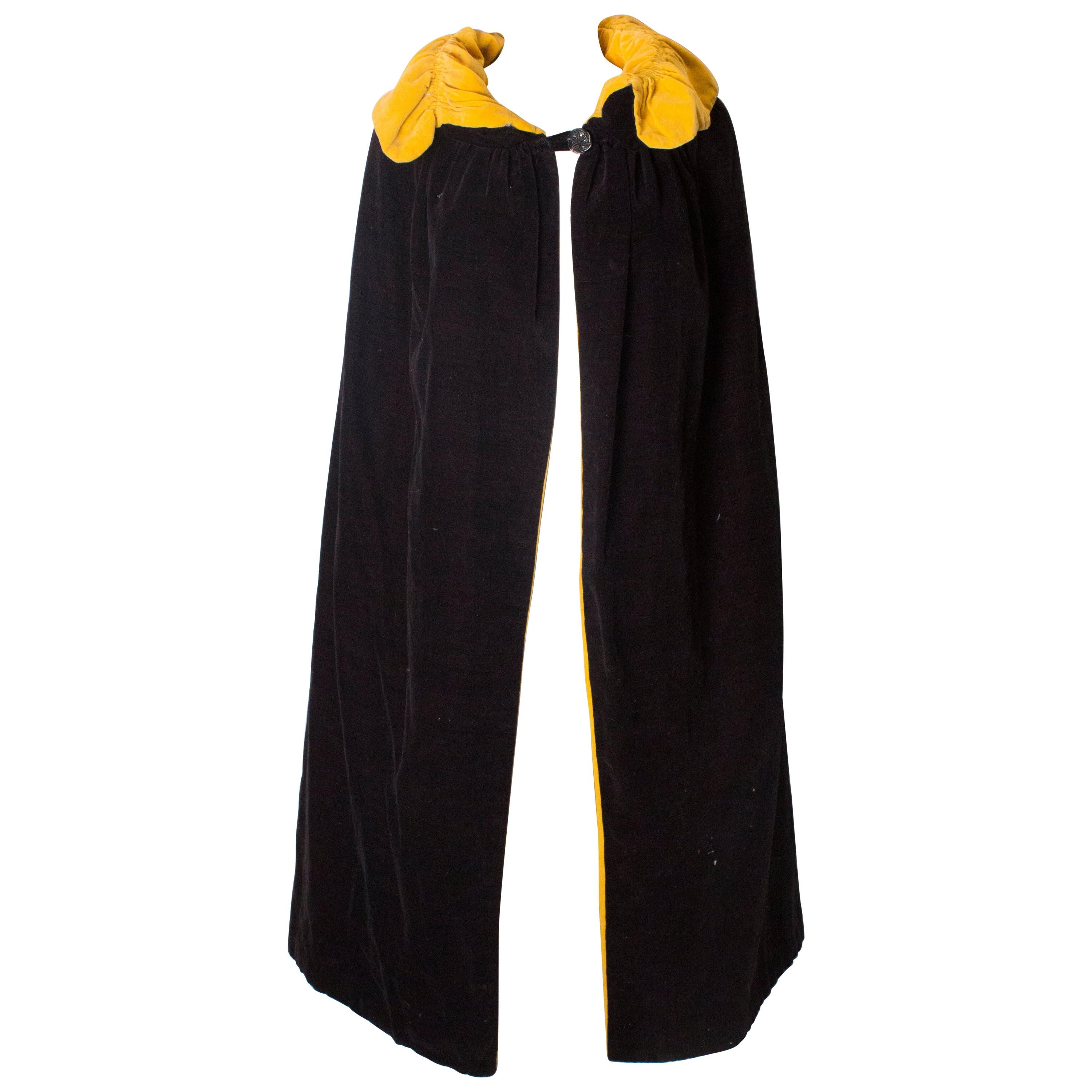 Vintage Yellow and Black Velvet Reversible Cape For Sale at 1stDibs