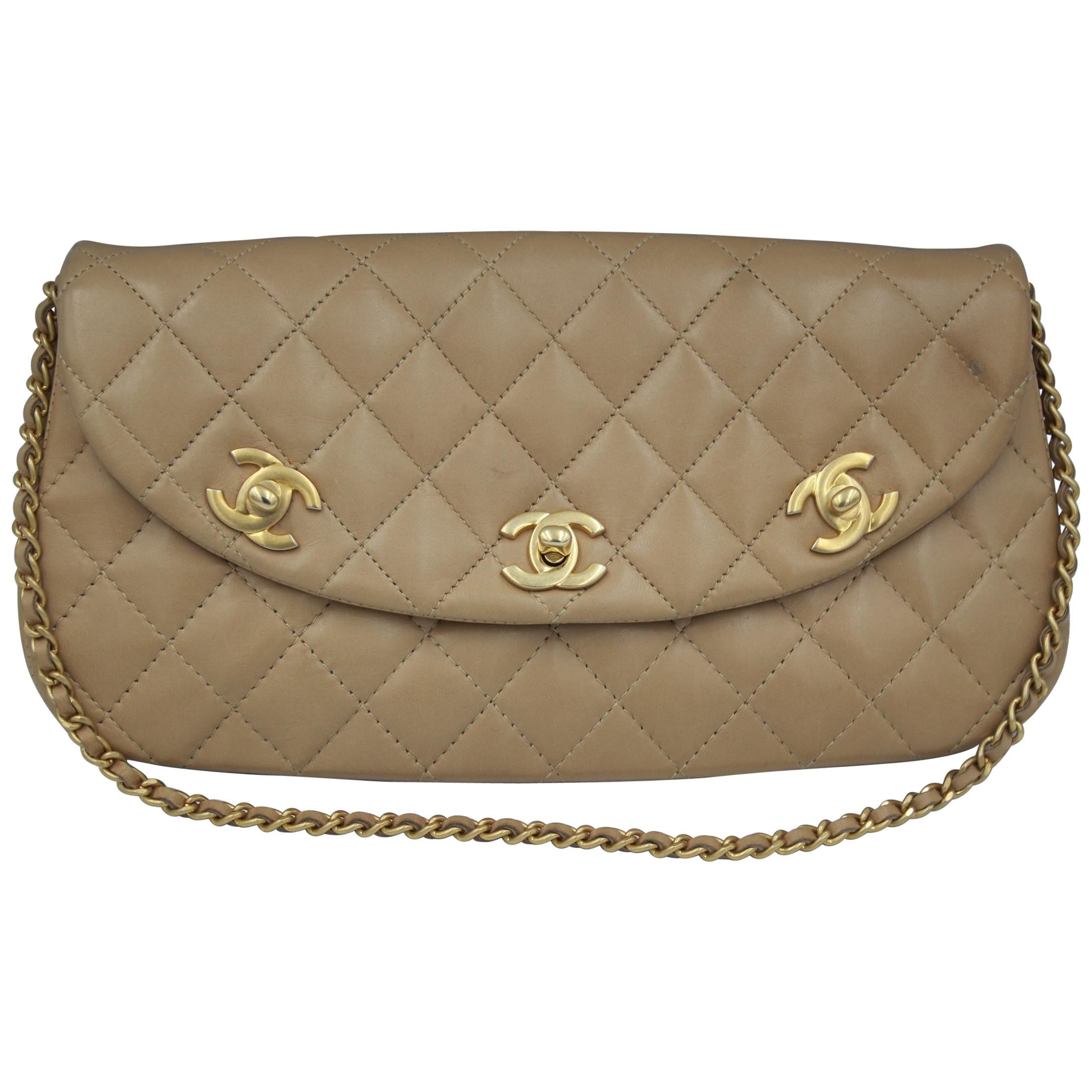 Vintage Chanel 3 Clasps Beige Lambskin Leather Shoulde Bag