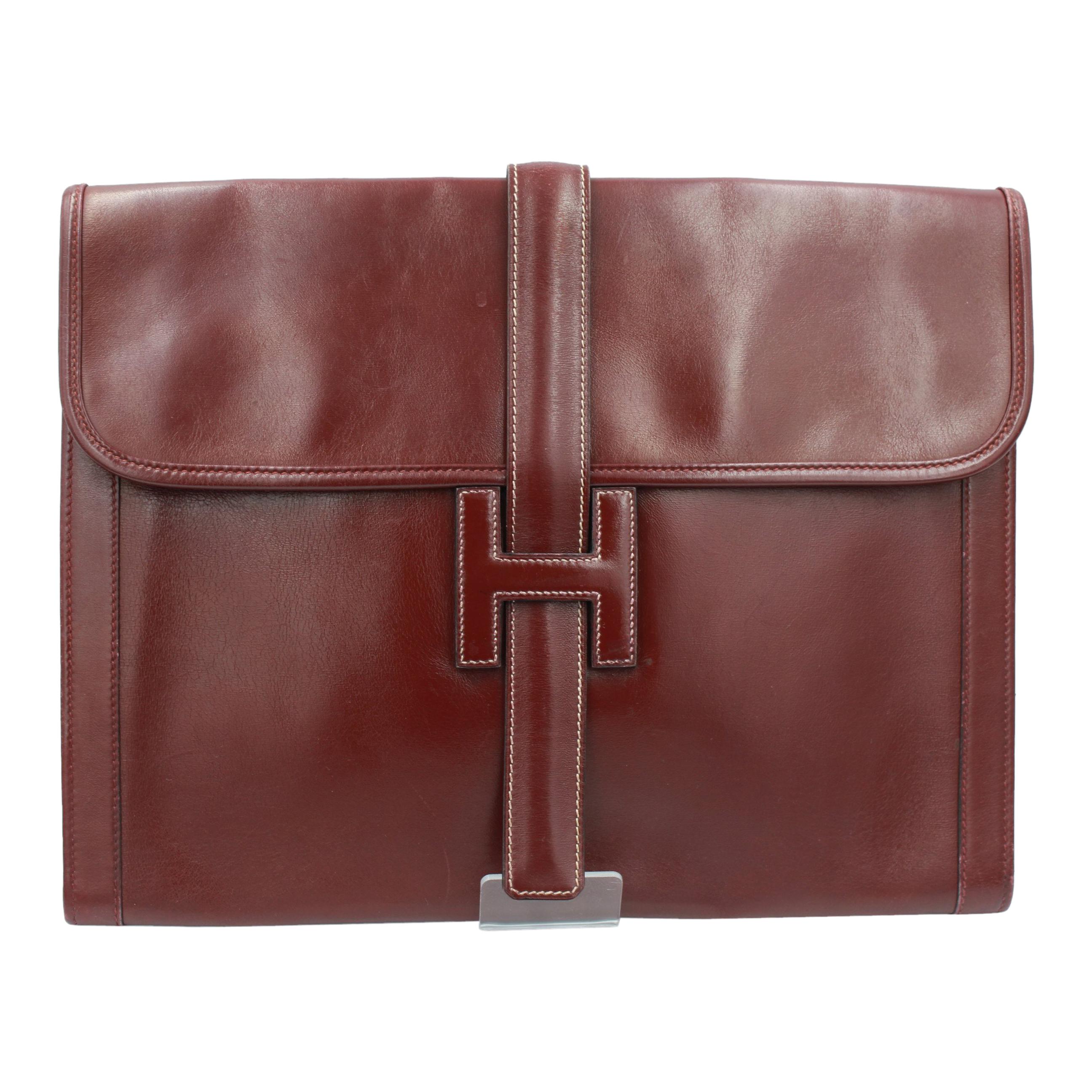 Vintage Hermes Jige GM  Clutch in Burgundy box Leather.