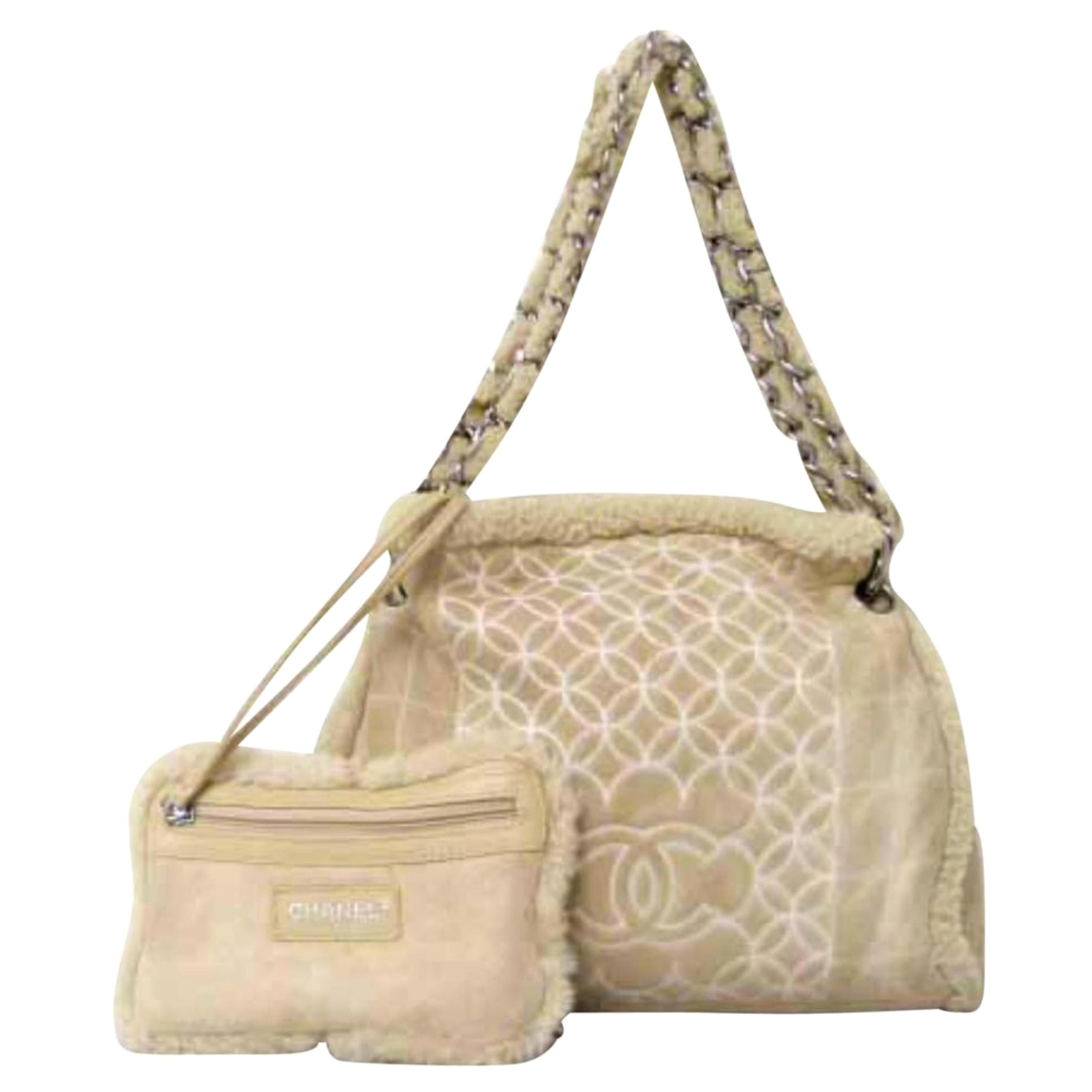 Chanel Chain Tote W/ Pouch 226196 Beige Shearling Wool Shoulder Bag For Sale