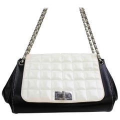 Vintage Chanel Quilted Bicolor Accordion Flap 867313 Black X White Patent Shoulder Bag