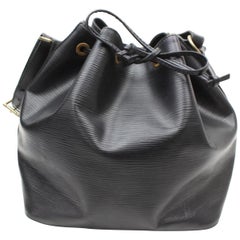 Louis Vuitton Bucket Noir Petit Noe Hobo Drawstring 869412 Black Leather Shoulde