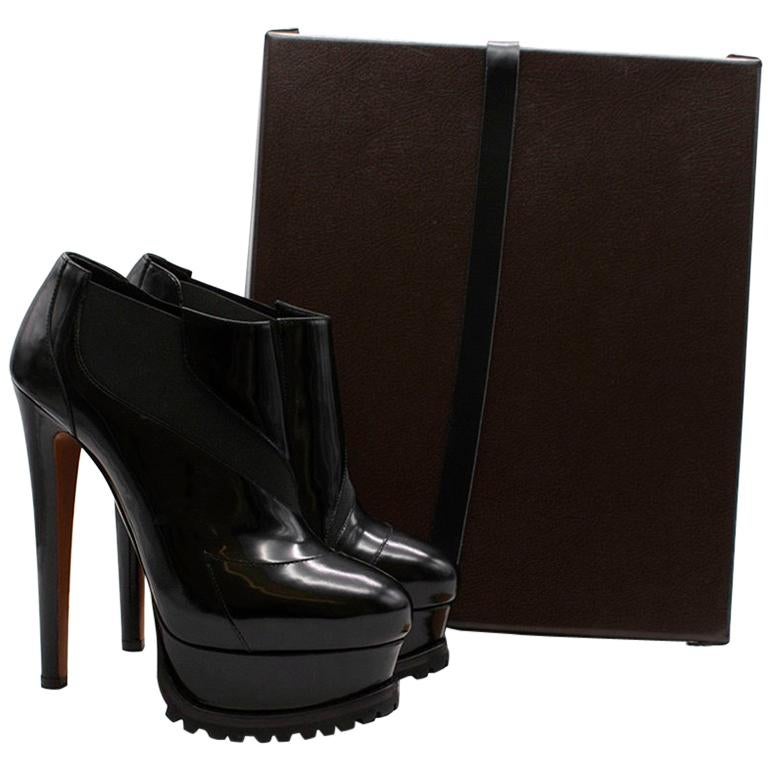 alaia boots sale