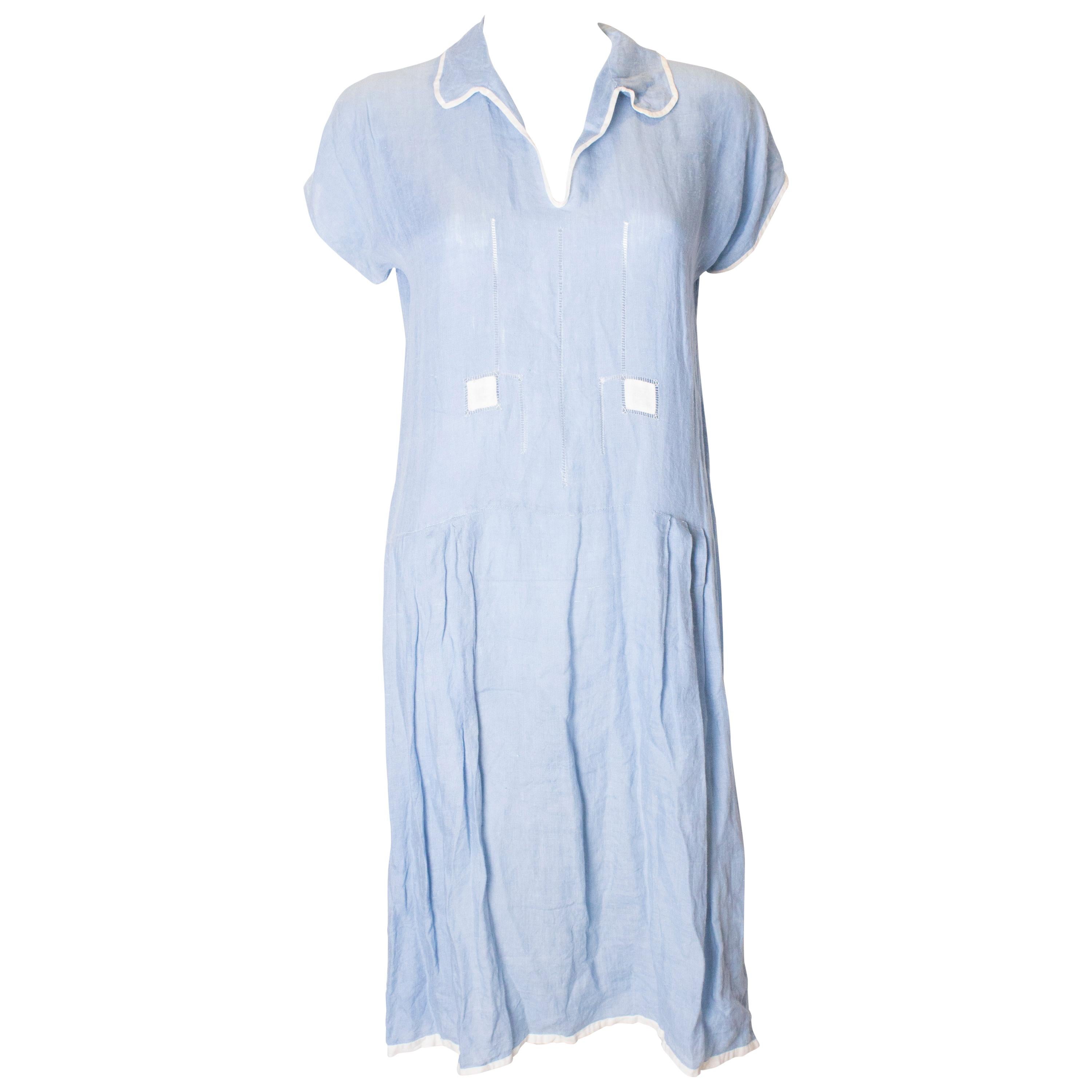 Vintage Sky Blue Linen Dress from the 1920s For Sale