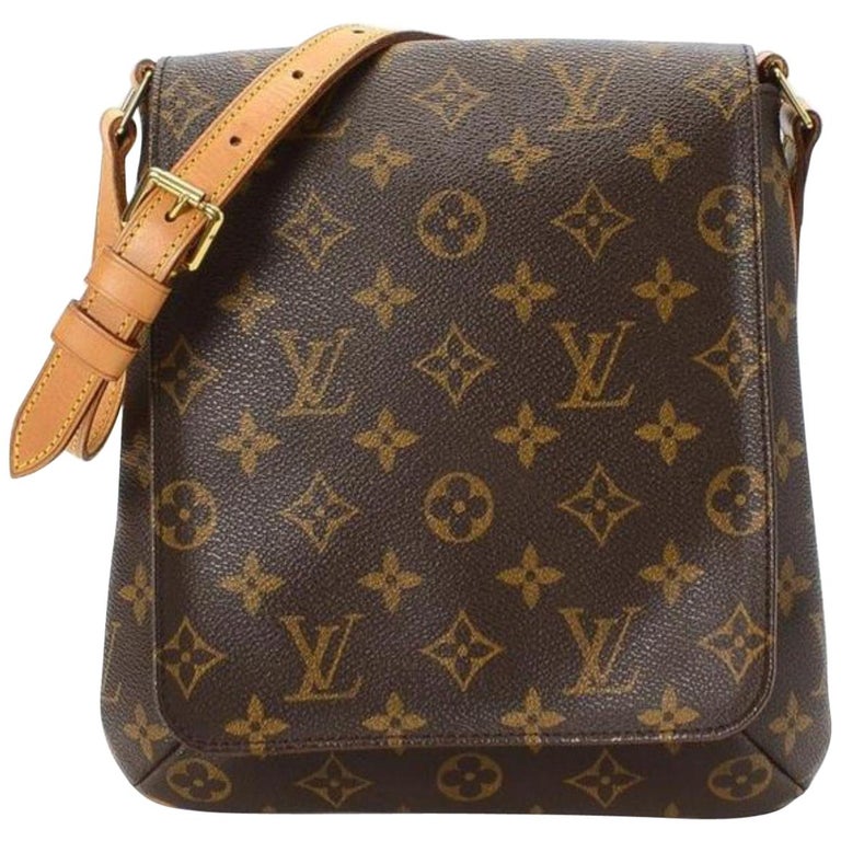 Louis Vuitton Musette Monogram Salsa Long 868900 Coated Canvas Cross Body  Bag For Sale at 1stDibs