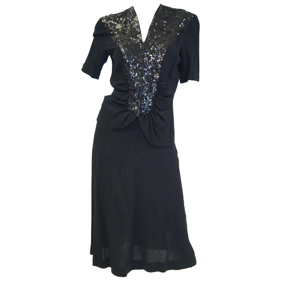 Vintage and Designer Evening Dresses and Gowns - 159 For Sale at 1stdibs