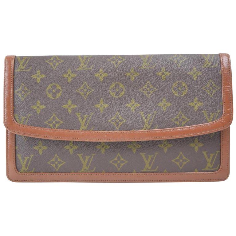 Louis Vuitton Pochette Monogram Dame 26 867624 Brown Coated Canvas Clutch  For Sale at 1stDibs