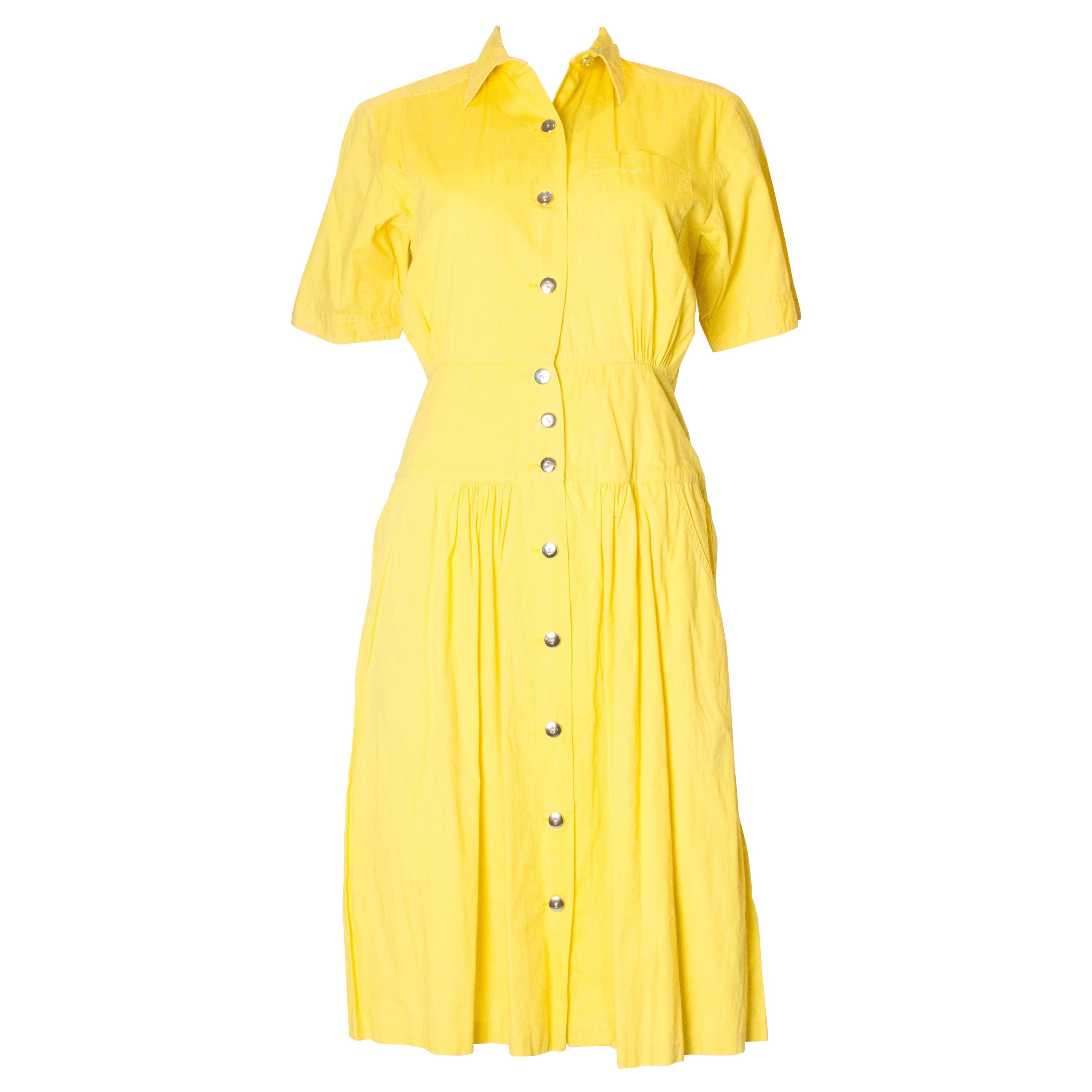 Gelbes Tageskleid aus Baumwolle im Angebot