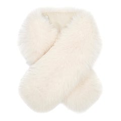 Verheyen London Lapel Cross-through Collar in Pearl White Fox Fur Brand New